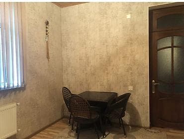 2 mərtəbəli fərdi ev – rahat plan və mebel ilə Satılır - Geniş zal