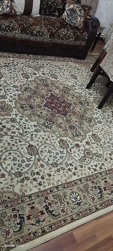 kohnə xalca: Xalça – klassik iran üslubunda, krem əsas fonlu, zəngin floral — 2