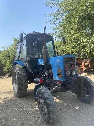 traktor qoşqu: MTZ Belarus 892.2 təkərli traktor - Marka/model: MTZ (Belarus) 892.2 — 1