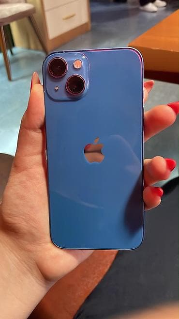 IPhone 13, Голубой