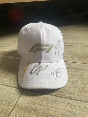 Məktəbli forması: F1 papagi Antonelli,Tsunoda,Esteban,Kolapinto imzalari var — 1