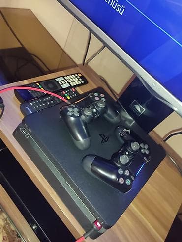 plesteyşn 5: Ps4 slim 400gb 2 dene pult şexsi hesab uzerinde verilir hdmi kablolar — 2
