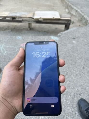 Apple iPhone: IPhone 11 Pro Max, 64 GB, Matte Midnight Green, Face ID