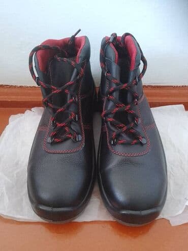 iw elanlari 2021: Yenidir.
Ölçü 41-42. Qiymət 30 AZN — 2