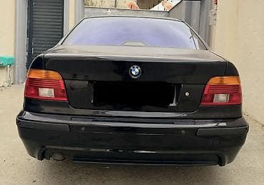 bmw e39 diesel: Bmw e39 restayl Hella stoplar. Original. Sag Sol ideal veziyyetdedir — 1