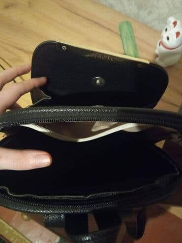 qaşlı çanta: Əla vəziyyətdə, işlənməmiş bel çantası. Ön cibi və içində kiçik cibi — 5