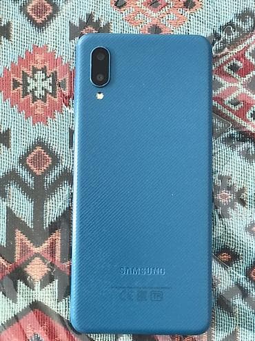 iphone 11 pro qara: Samsung Galaxy A02, 32 GB, rəng - Göy, İki sim kartlı, Face ID — 2