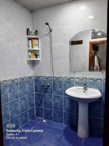 9 ci mikrorayon satilan evler: Bakı, Bakıxanov qəs., 4 otaqlı, Köhnə tikili, 90 kv. m — 10