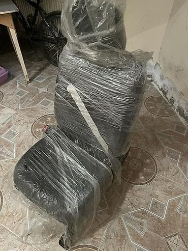 Salon: Qabaq, Qızdırıcı ilə, Jeep Universal tipli ön sürücü/yolçu oturacağı (başaltı ilə), 2023 il, Analoq, ABŞ, İşlənmiş — 2