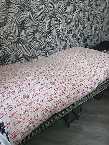 skameyka satisi: Döşəklər satılır — 2