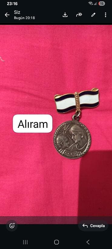 kubok: SSR dövrünə aid orijinal döş nişanları və medallar dəsti - Orden — 2