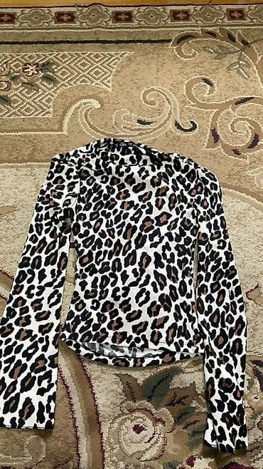 Qadın köynəyi – leopard naxışlı, uzunqol Standart 1 defe geyinilib