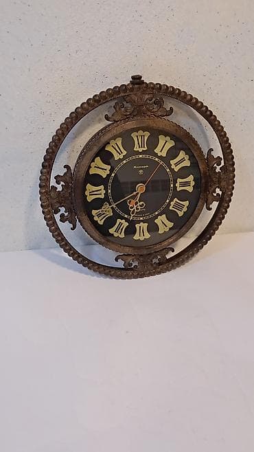 kohne pullar aliram: Янтарь настенные часы СССР — 5