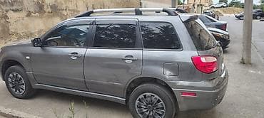 mitsubishi lancer evolution: Mitsubishi Outlander: 2 l | 2006 il 220000 km Ofrouder/SUV — 2