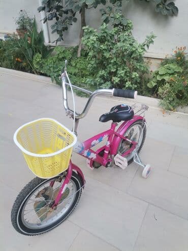 Uşaq velosipedi – tək sürməyi öyrənənlər üçün ideal. Xüsusiyyətlər: -