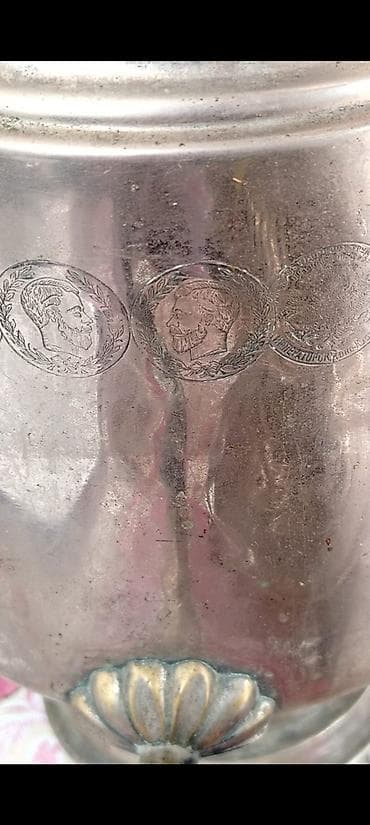 somavar: Antik metal samovar və kerosin lampası dəsti - Material: ağır — 3
