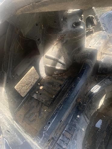 bmw x5 disk: E46 bmw arxa sag krlo. ehdiyat hissesi. Real alıcıya cüzi endirim — 2