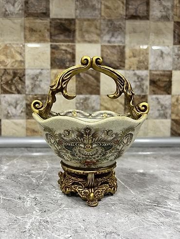 taxt aliram: Klassik üslubda bəzədilmiş 2 hissəli dekorativ dəst Qapaqlı və səbət — 3