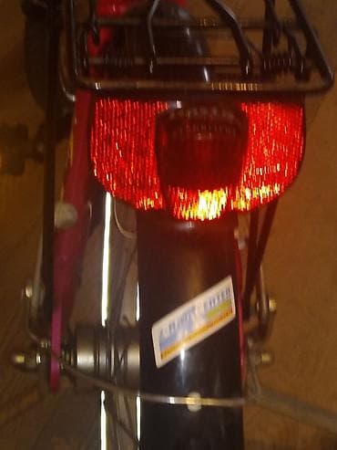 Velosipedlər: Alman velosipedi 20 lik əla vəziyyətdədir uşaq az müddət evdə sürüb — 7