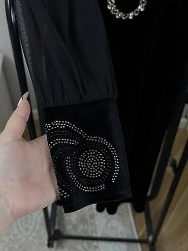 Ziyafət donu, Maksi, M — 4