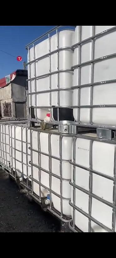 IBC konteynerlər (küb çənlər) - Həcm: təxmini 1000 litr (standart IBC