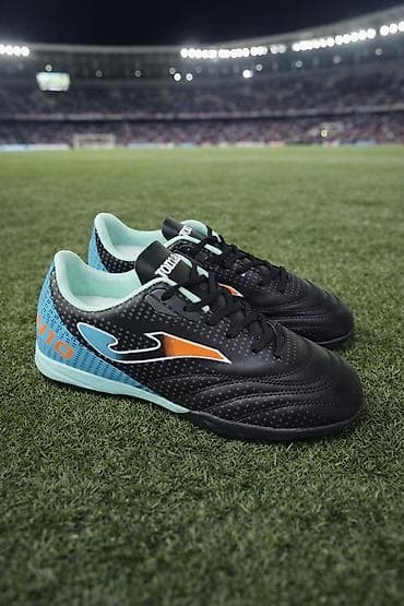 Səndəl və şəp-şüplər: Futbol üçün kişi idman ayaqqabısı - Model: Joma salon/futbol — 1