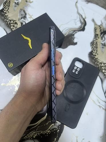 telfon qabi: Xiaomi Mi 11, 128 GB, rəng - Göy, 
 Barmaq izi, İki sim kartlı, Face ID — 3