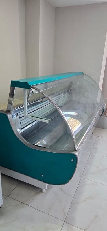 ikinci el soyuducular: Vitrin soyuducu 2mtr İsleyir qəti problemi yoxdur Qiymət 650 AZN — 3