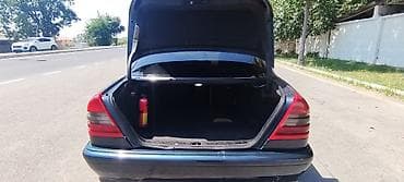 mercedes e240 kompressor: Mercedes-Benz C-Class (W202) sedan - Korpus: 4 qapılı sedan, qara — 4