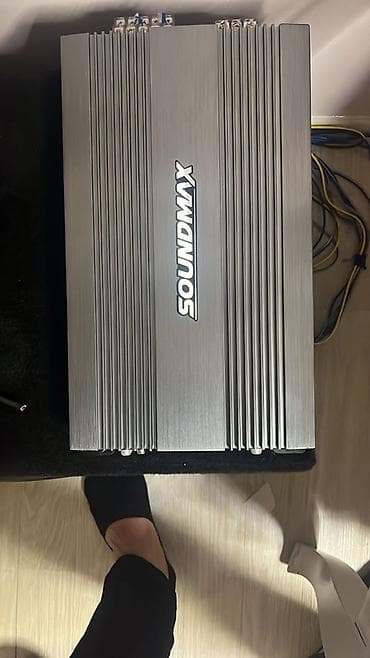 SOUNDMAX avtomobil audio komplekti - Gücləndirici: Soundmax