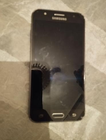 phone 5: Samsung Galaxy J1 2016, 8 GB, rəng - Qara, Sensor — 4