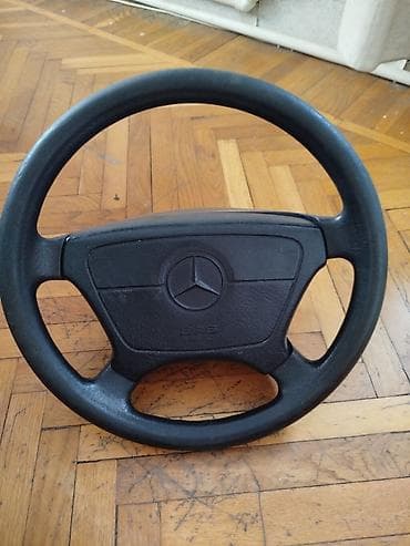 W124 arxa stoplar,cizıx çətı yoxtu+sükən,ikisi bir yerdə 100 manat
