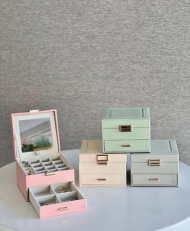 Zərgərlik üçün təşkilatçı qutu - Kompakt kvadrat dizayn, üstünlük