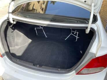 kia optima 2019: Hyundai Accent: 1.6 l | 2011 il Sedan — 25