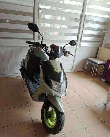 gence traktor zavodu yeni qiymetleri: Skuter – Aerox Ares model - Rəng: boz-gümüşü gövdə, qara üst panel — 4