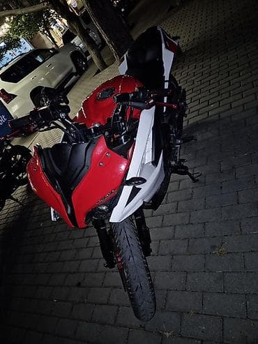lider disk: Bajaj - Pulsar RS200, 200 sm3, 2022 il, 14000 km — 3