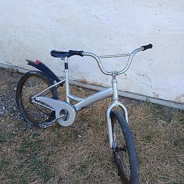 classi: Uşaq/yeniyetmə velosipedi – klassik şəhər/BMX üslubunda - Rəng: gümüşü — 1