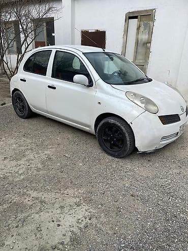 Nissan: Nissan March: 1.2 l | 2004 il Hetçbek — 1
