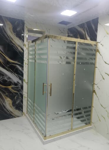 qapi rezinleri: Qızılı çərçivəli şüşə duş kabinası - Forma: kvadrat, 2 tərəfi — 1