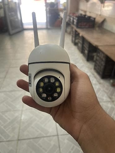 wifi modem usb: Wi‑Fi IP Təhlükəsizlik Kamerası - 2.4G/5G dual‑band Wi‑Fi bağlantısı — 4