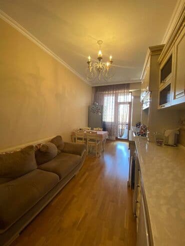 sarayda kiraye: Tam avadanlıqla təchiz olunur, 2 yatağ otağı, 2 balkon(yelçəkən), 2 — 12