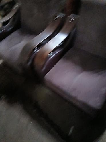 Kreslolar: Kreslo-oturacaq, Parça — 1