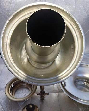 ucuz noutbuklar: Klassik mis samovar – kömür/odunla işləyən • Material: bürünc/mis — 2