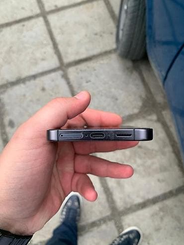 mikrofon: Smartfon – 8 GB RAM, 256 GB yaddaş Xüsusiyyətlər: Yenidir qutusu — 1