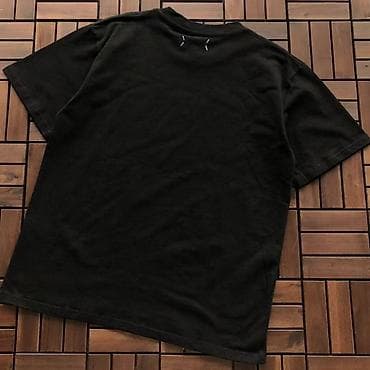Maison Margiela qısaqol t‑shirt - Model: Ön hissədə qırmızı ürək — 3