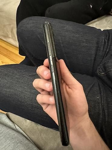 360 kamera az: Samsung Galaxy S21 Ultra, rəng - Qara, Simsiz şarj — 3