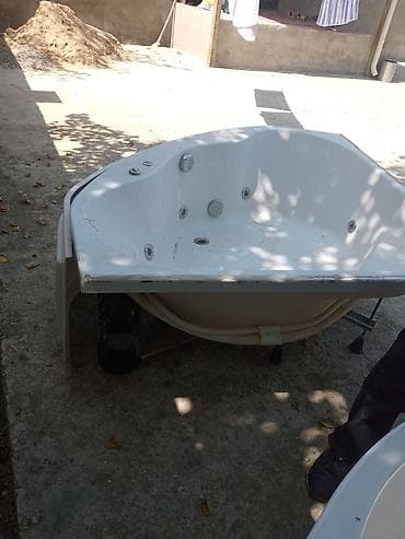 jakuzi vanna: Pli hidromasaj vannası (jakuzzi) - Forma: üçbucaq/künc quruluşlu, 2 — 1