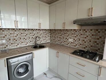 kiraye evler nesimi rayonu: Azadlıq metrosunun yaxınlığında ümumi sahəsi 85 kv,m olan,2 otaqlı — 8