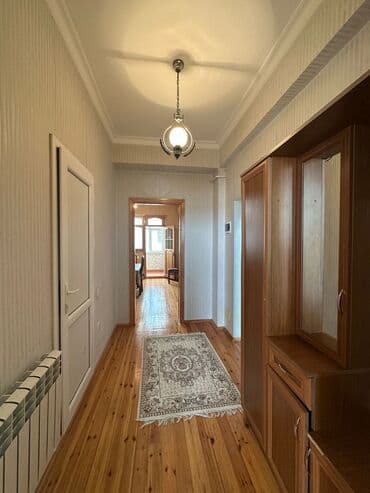 sumqayıt şəhəri tağıyev qəsəbəsində həyət və bina evləri: Xırdalan şəhəri Mühəndislik universitetinin yanında 2 otaq əşyalı — 5