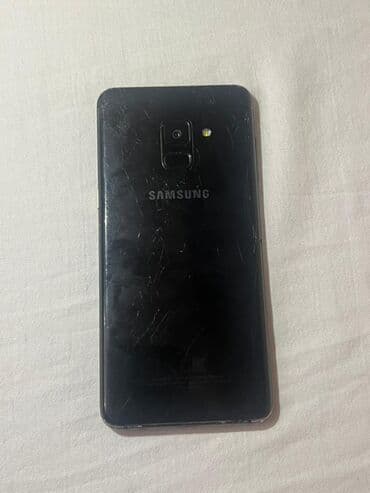 samsunq telefonlar: Samsung Galaxy A8, 32 GB — 3